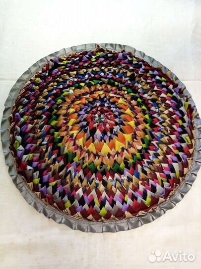 Коврик для кресла ручной работы