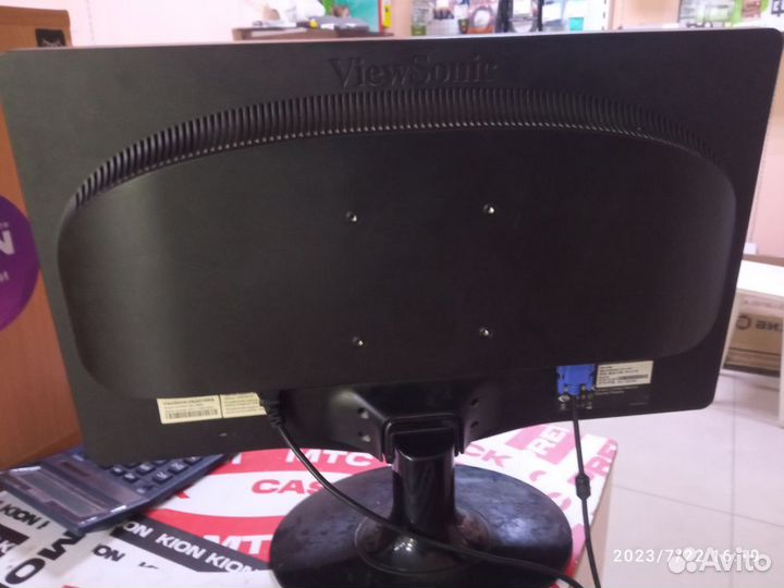 Монитор ViewSonic 24 (64)