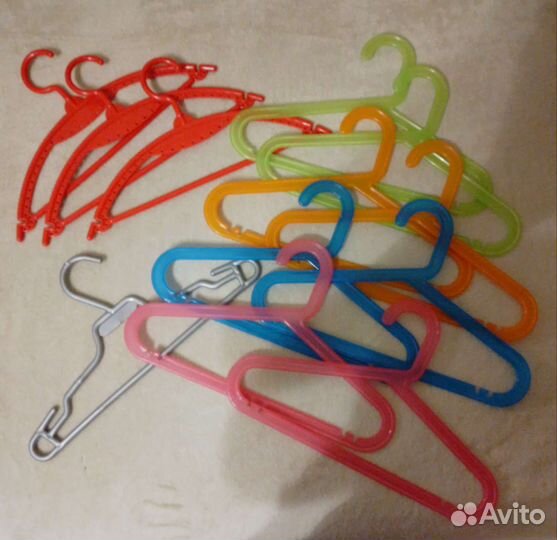 Вешалки детские, 12 штук