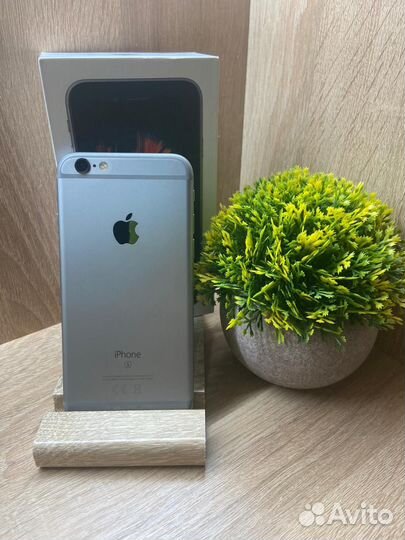iPhone 6S, 32 ГБ