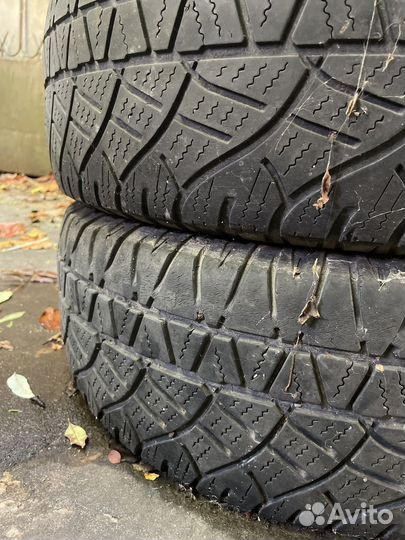 Michelin Latitude Cross 215/65 R16 102