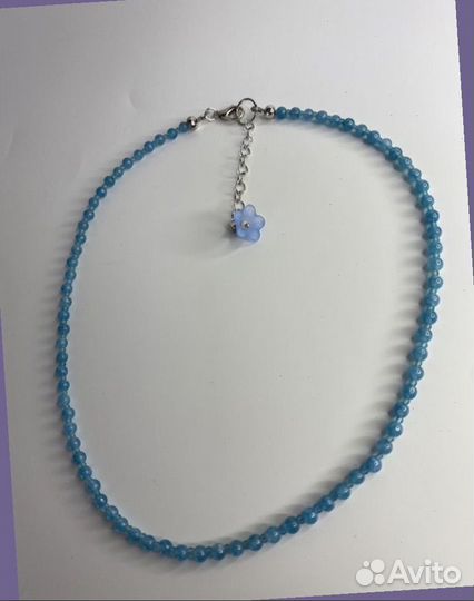 Мелкие голубые бусы из камней кварц 45 см