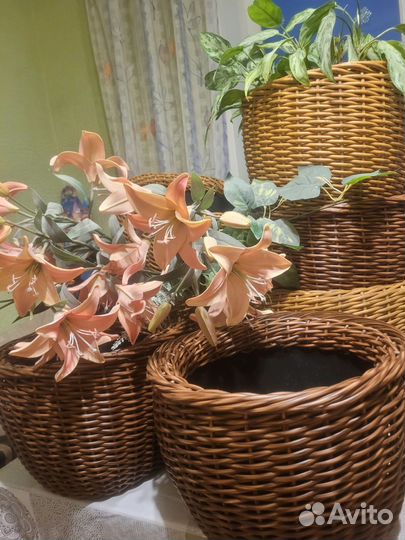 Кашпо из ротанга 12 литров,16 литров