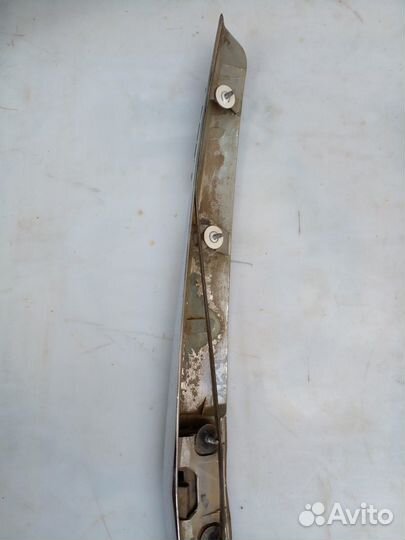 Молдинг крышки багажника opel astra h. хечбек