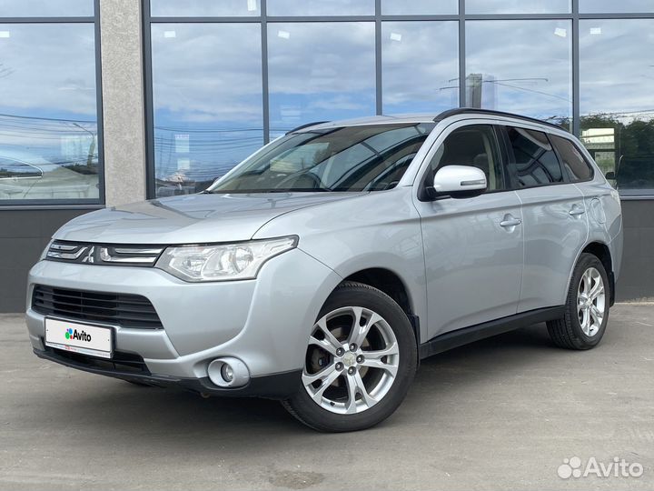 Mitsubishi Outlander 2.4 CVT, 2014, 106 000 км