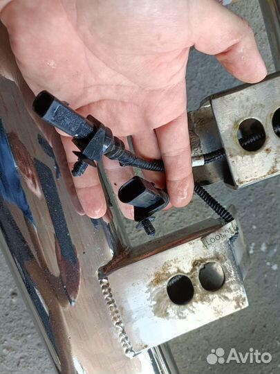 Пороги - подножки Volkswagen Amarok