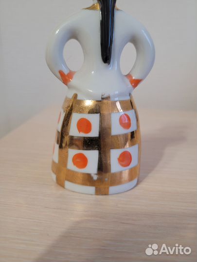 Статуэтка Девушка-матрешка. Дулево. СССР