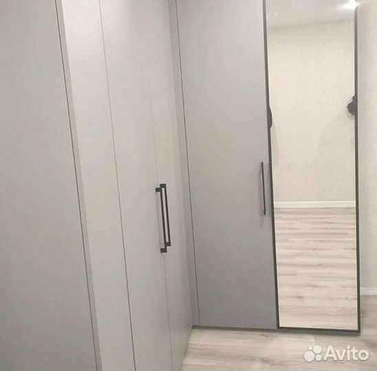 Шкафы распашные на заказ