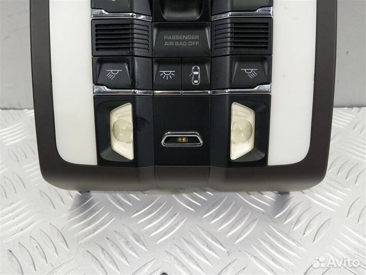 7PP959551ES Плафон салона Porsche Cayenne