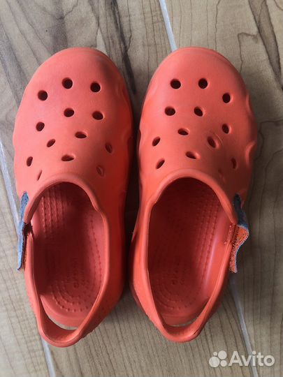 Crocs C11