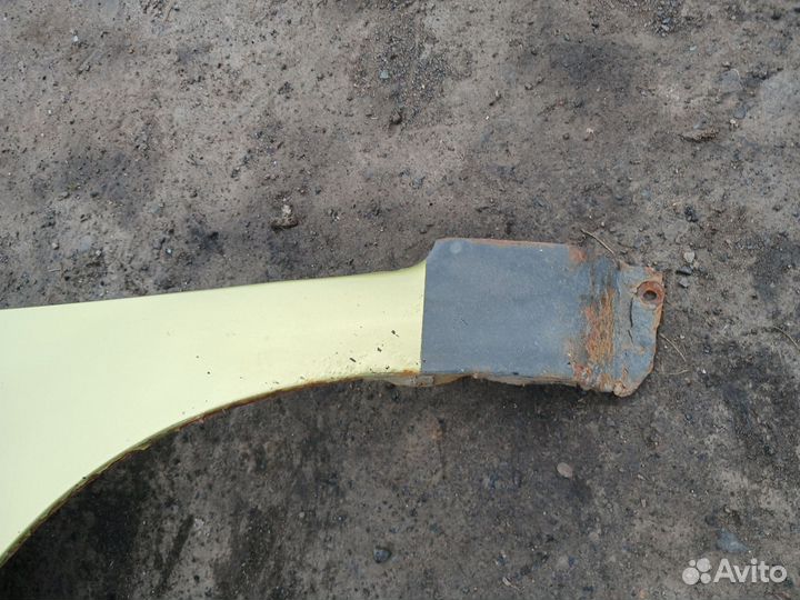 Крыло переднее левое Chevrolet Spark