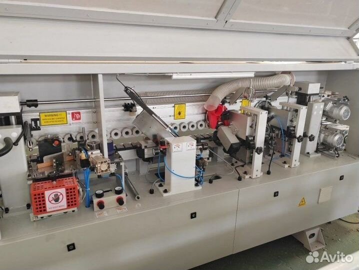 Кромкооблицовочный станок Jinrui