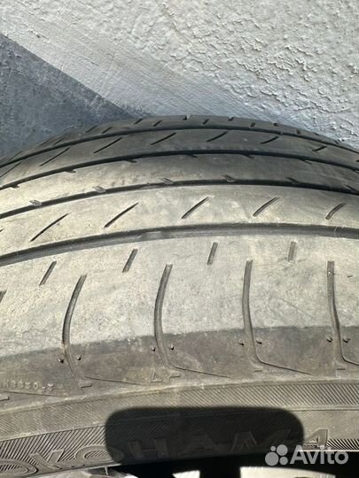 Yokohama BluEarth E51B 225/60 R18