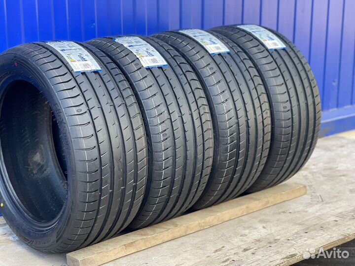 Triangle EffeXSport TH202 285/45 R19 111Y