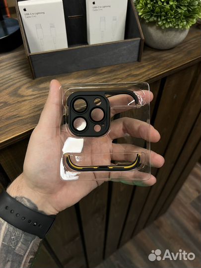 Чехол с защитой камер iPhone 14 Pro