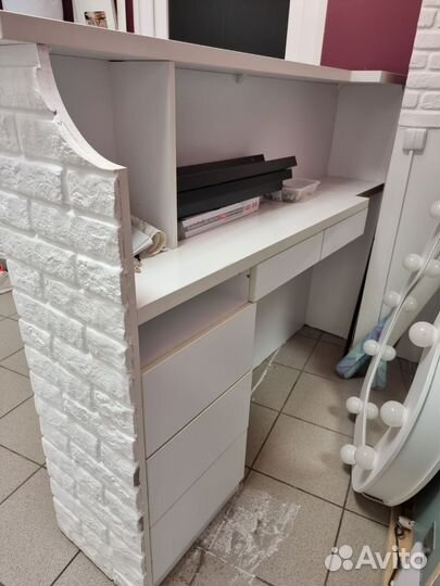 Стойка администратора бу