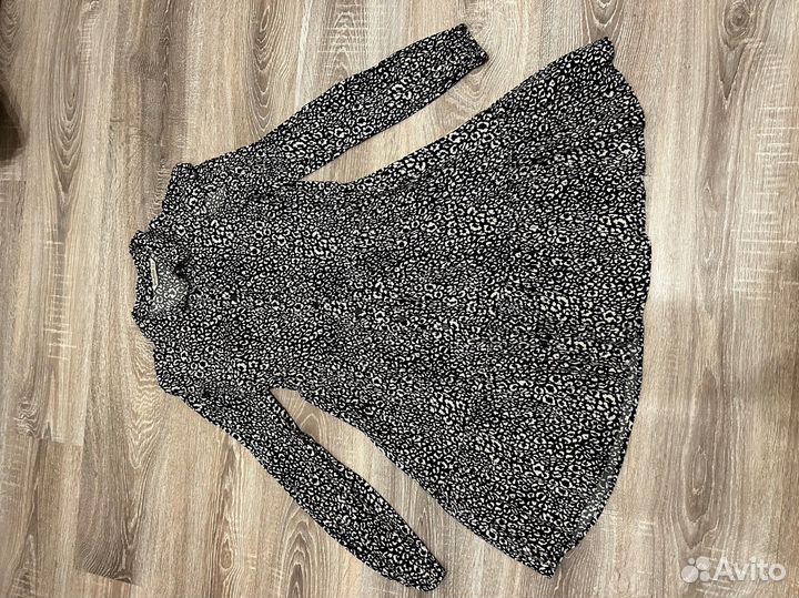 Два женских платья из вискозы 44