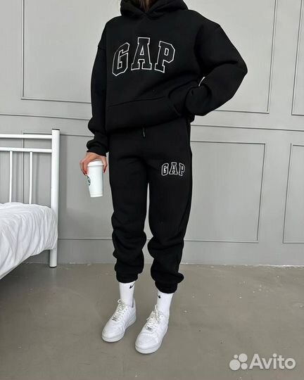 Спортивный костюм женский теплый