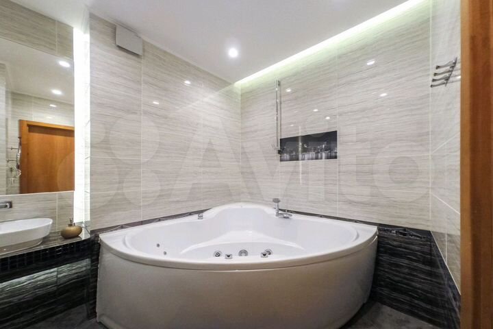 2-к. квартира, 50 м², 12/24 эт.