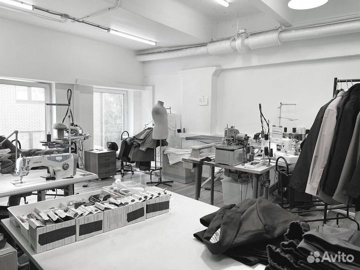 Швея, помощник швейного производства