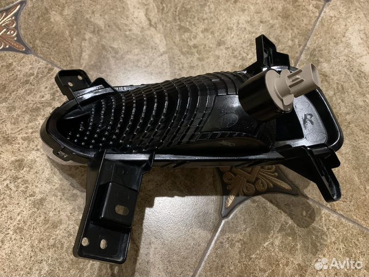 Поворотники передние от KIA Cerato lV