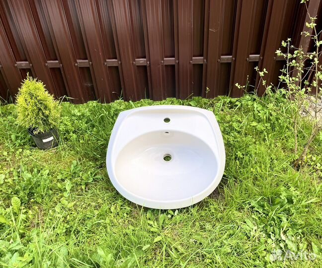 Раковина в ванную комнату