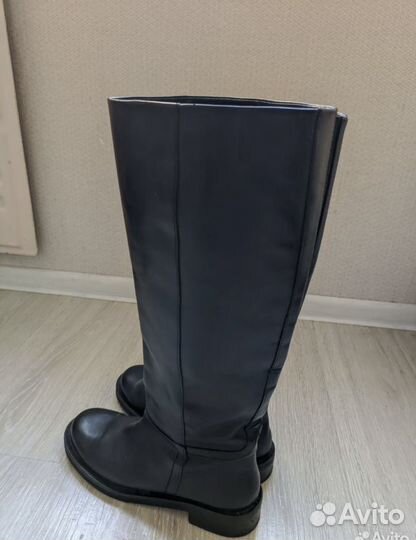 Сапоги трубы zara кожа 40