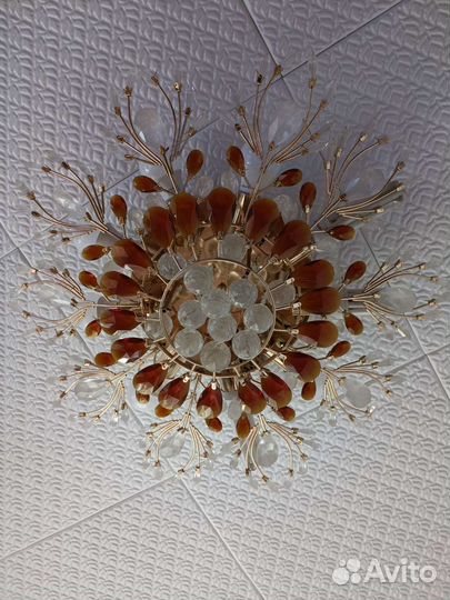 Люстра потолочная