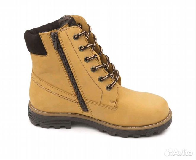 Ботинки зимние для мальчика/девочки. Р. 33