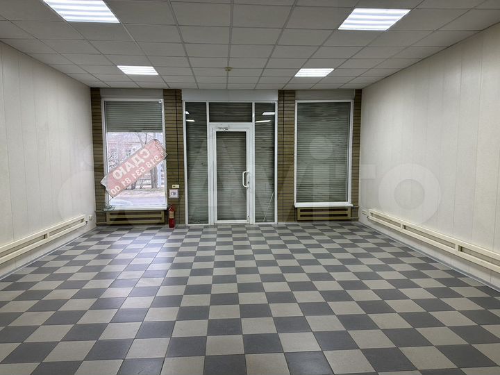 Торговая площадь, 70 м²