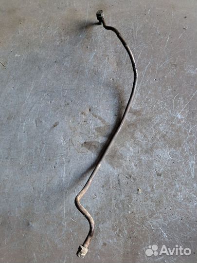 Трубка масляная Mercedes w220