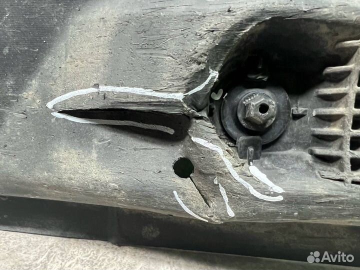 Защита днища Volkswagen Polo 5 612 2011 6RU825202A