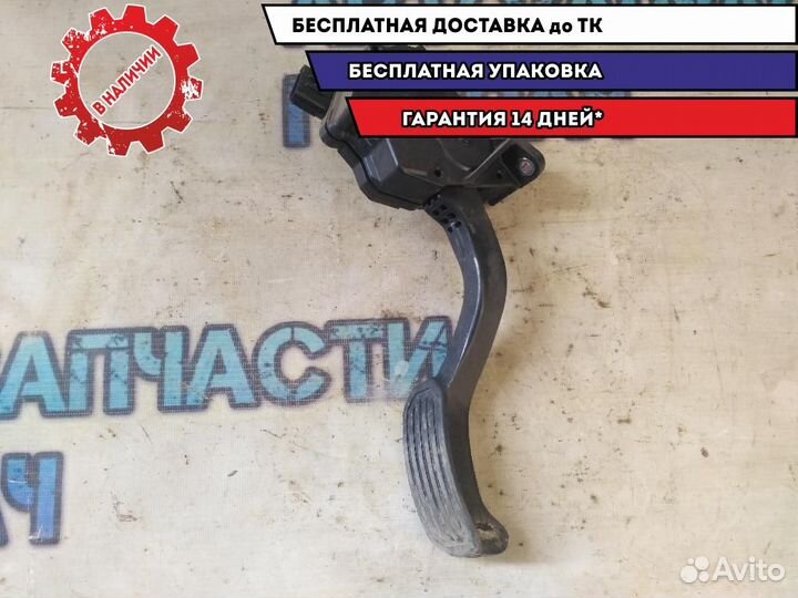 Педаль газа Toyota Camry V40 7811033110 Отличное с