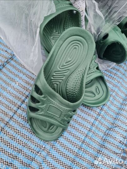 Шлепки армейские казарменые