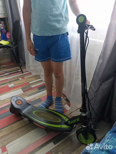 Электросамокат Razor power core E90 для детей от 8