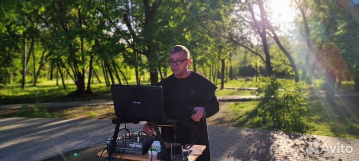 Певец Ведущий DJ на Ваш праздник