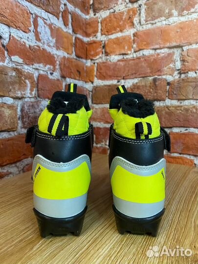 Лыжные ботинки 29 размер