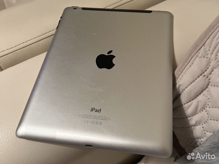 iPad 2 wi-fi + cellular (3G)