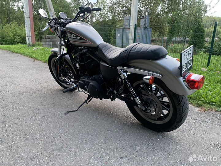 Harley-Davidson Sportster 883R