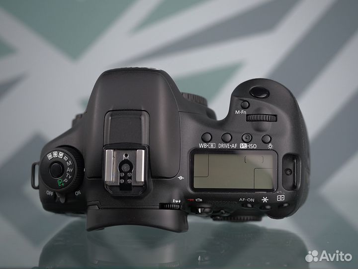 Canon 7D mark II Body (пробег 25тыс)