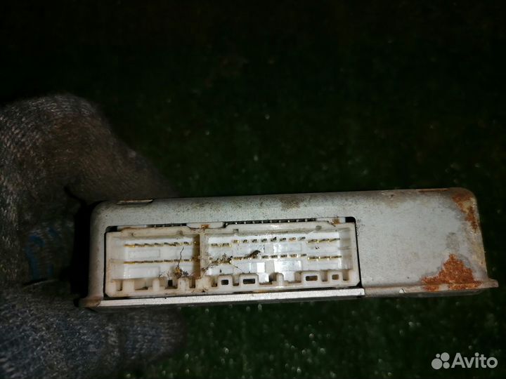 Блок управления ABS 89541-22090 Toyota Mark II JZX90