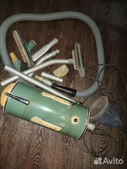 Пылесос СССР чайка 3