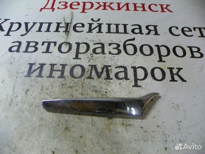 Накладка на решетку радиатора Hyundai Solaris