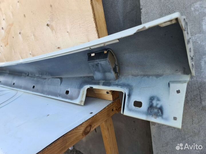 Накладка на порог AMG правая Mercedes W212