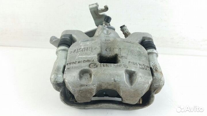 Суппорт задний левый Mazda 3 BM 2015