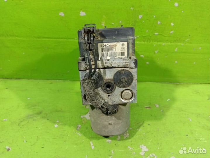 Блок abs Hyundai Sonata EF 2.7 G6BA 2006