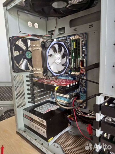 Монитор Philips