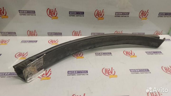 Уплотнитель задней правой двери задней, Hummer H3