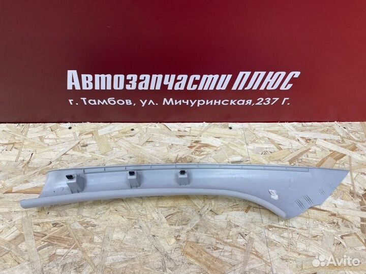 Обшивка стойки передняя правая Volkswagen Polo