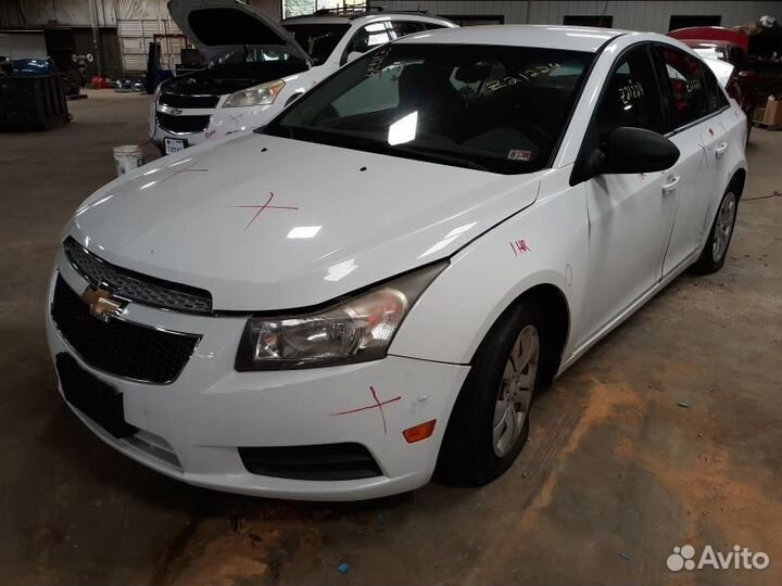Кузовные части Chevrolet Cruze 2010г